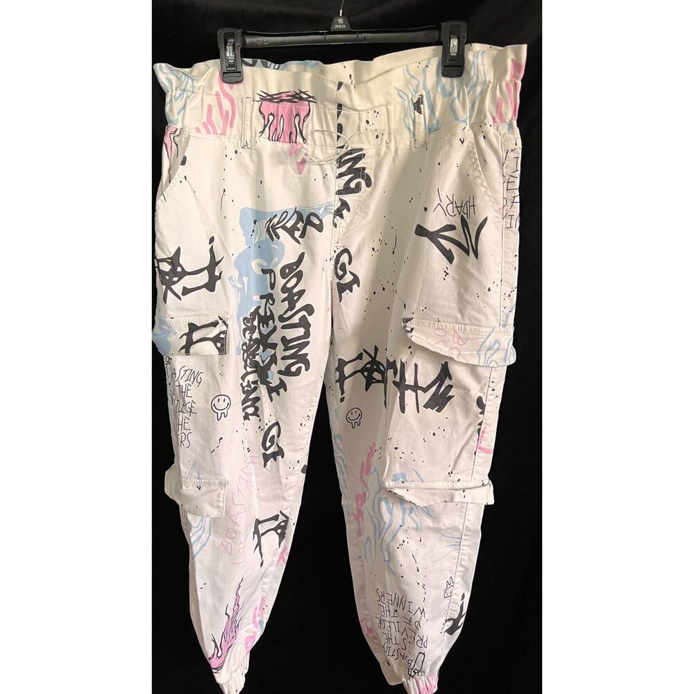 VIP Graffiti Print White Cargo Doodled On Pants Loose Fit Carpenter Size 15/16